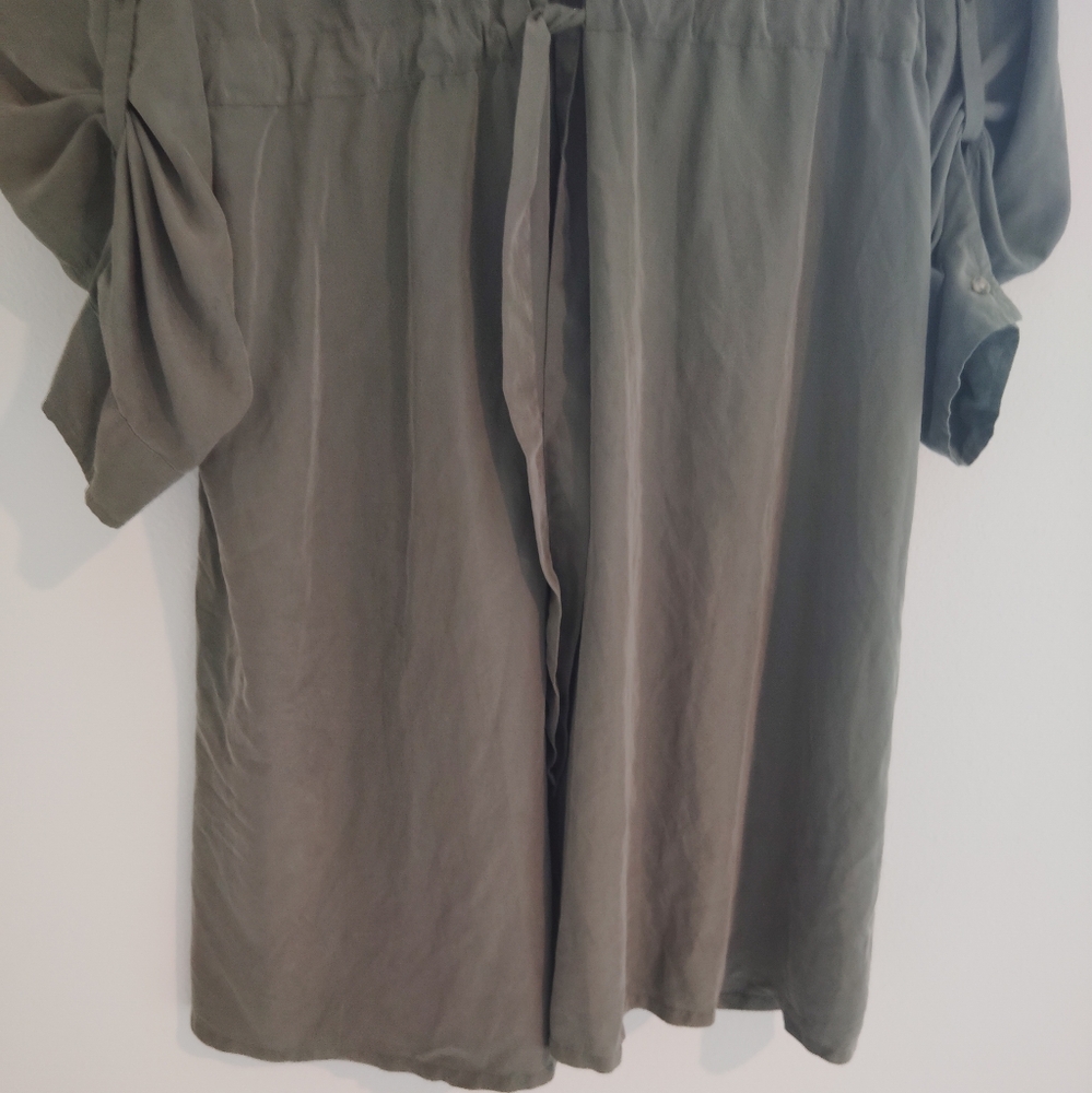 Isabel Maternity Long Sleeve Dress (Host Pick 🎉) - Picture 5 of 9